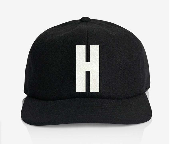 ALPHABET WOOL CAP - BLACK