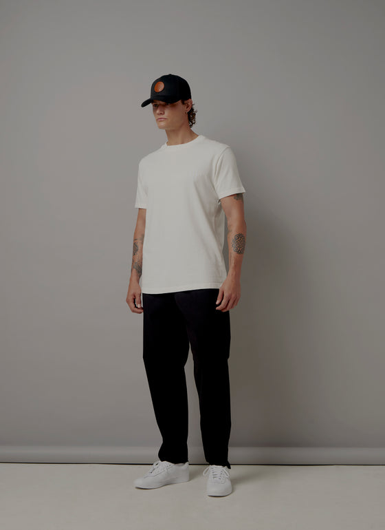 Classic Fit - Soft White