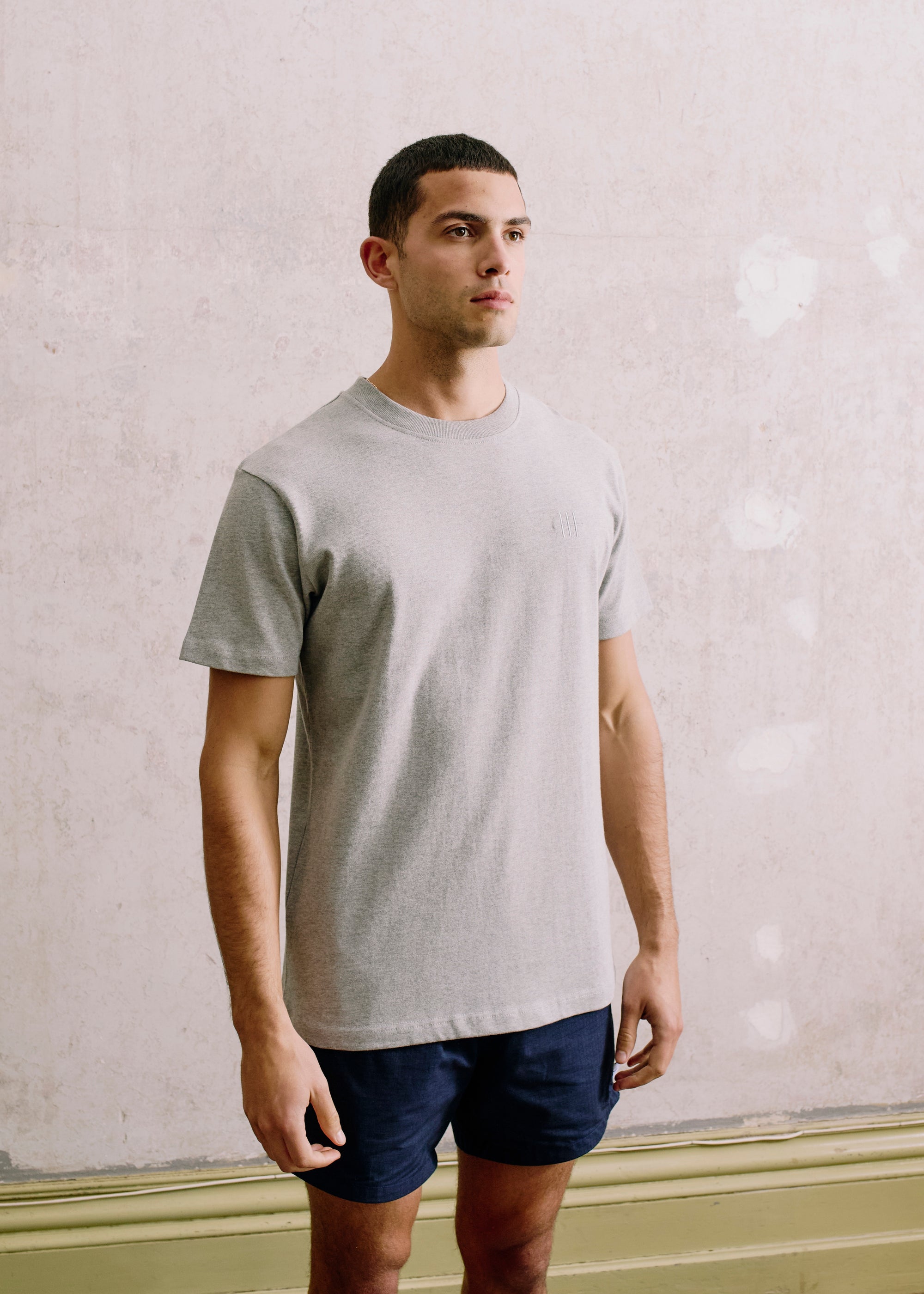 Longer Line Tee - Grey